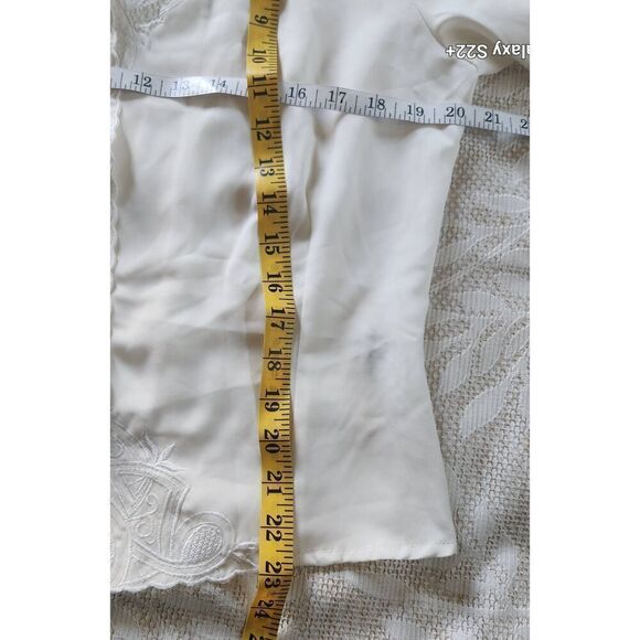 Claudia Richard cream short-sleeved dressy lacy embroidered blouse pearl button - Picture 5 of 6